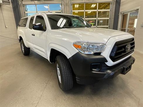 Used 2021 Toyota Tacoma SR image 8
