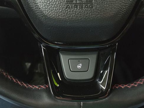 Used 2023 Honda Pilot Elite image 13
