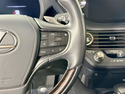 Used 2018 Lexus LS 500 w/ Interior Upgrade Package RWD image 18