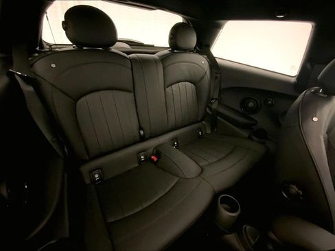Used 2024 MINI Cooper SE FWD image 15