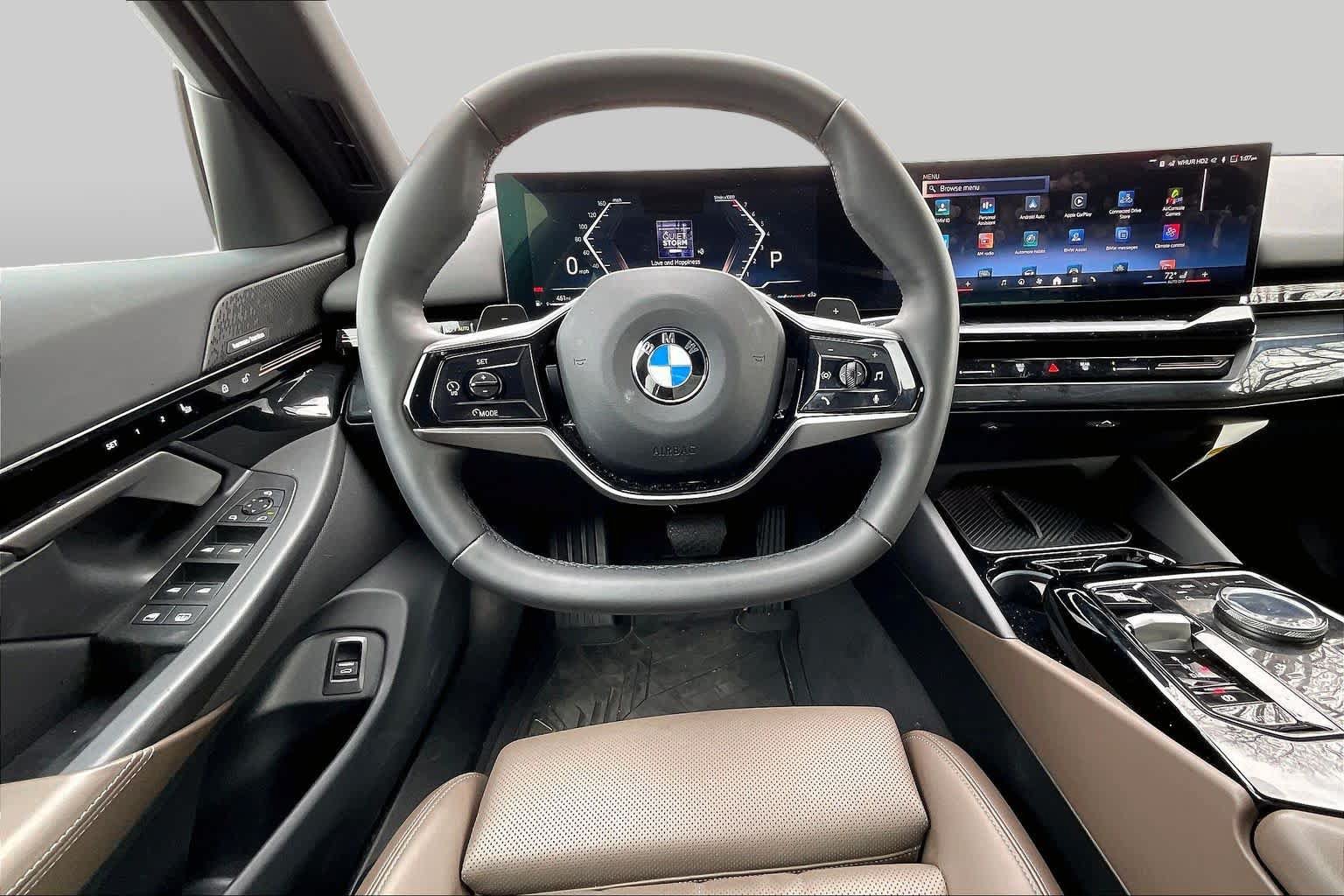 Used 2025 BMW 530i xDrive AWD/4WD image 5