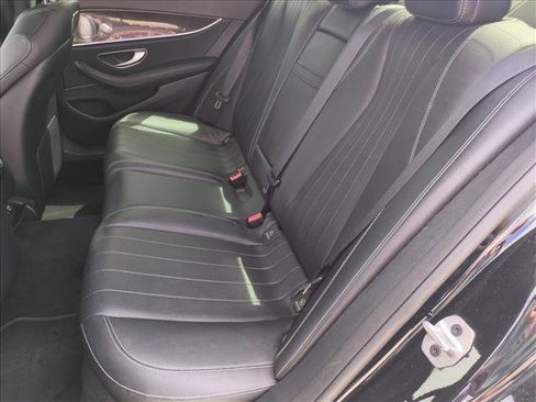 Used 2019 Mercedes-Benz E 300 image 20