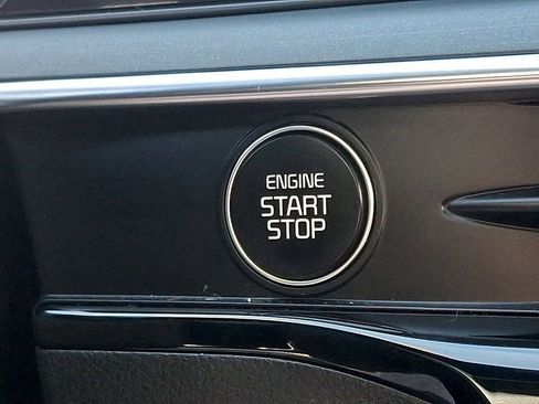 Certified 2025 Kia K5 GT-Line image 24
