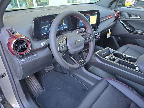 New 2025 Chevrolet Equinox RS image 10