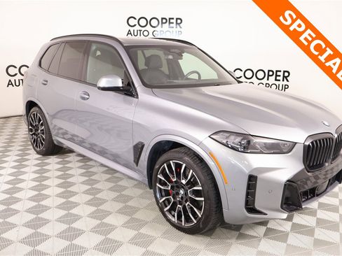 Used 2024 BMW X5 xDrive40i w/ M Sport Package image 1