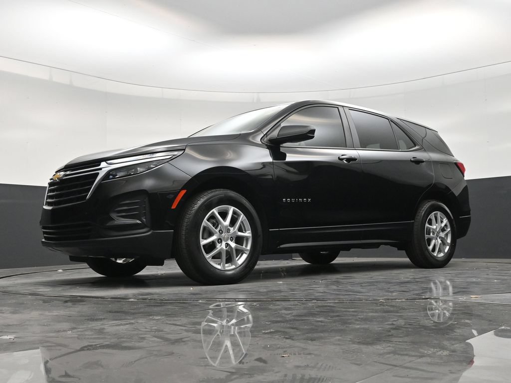 Used 2024 Chevrolet Equinox LS w/ Driver Confidence II Package FWD image 20