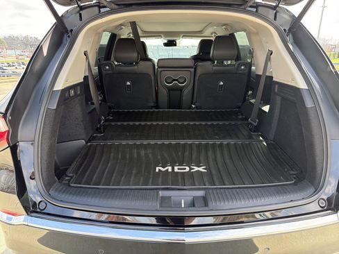 Certified 2024 Acura MDX SH-AWD w/ Technology Package image 33