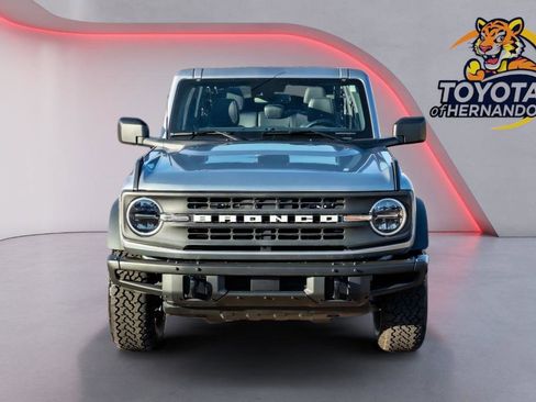Used 2022 Ford Bronco Black Diamond image 2