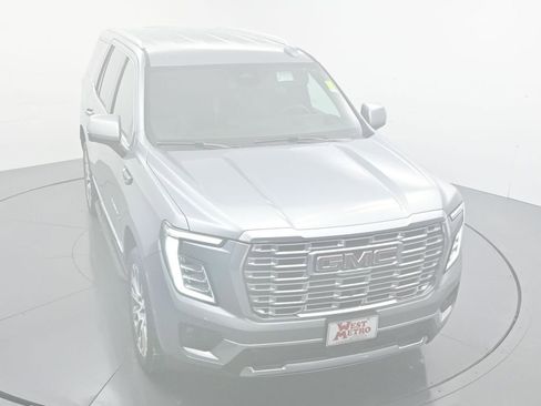 Used 2025 GMC Yukon Denali image 4