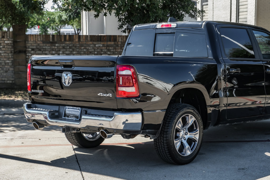 Used 2023 RAM 1500 Laramie AWD/4WD image 18