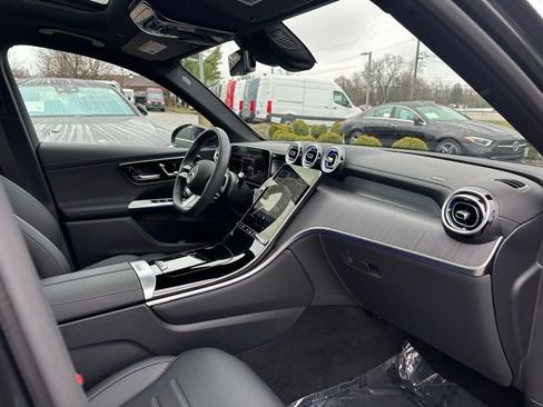 Used 2026 Mercedes-Benz GLC 300 4MATIC image 26