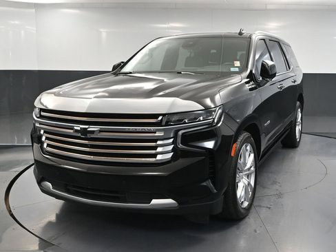 Used 2024 Chevrolet Tahoe High Country image 13