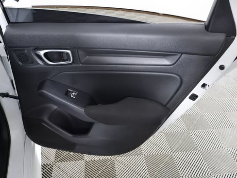 Used 2025 Honda Civic Sport image 23