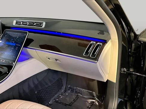 Used 2023 Mercedes-Benz S 500 4MATIC image 19
