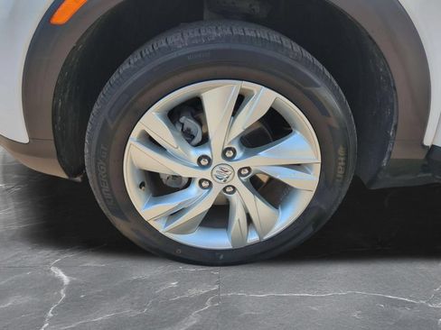 Used 2025 Buick Encore GX Preferred AWD/4WD image 31
