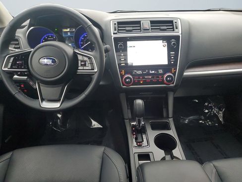 Used 2019 Subaru Outback 2.5i Limited w/ Popular Package #2 image 10