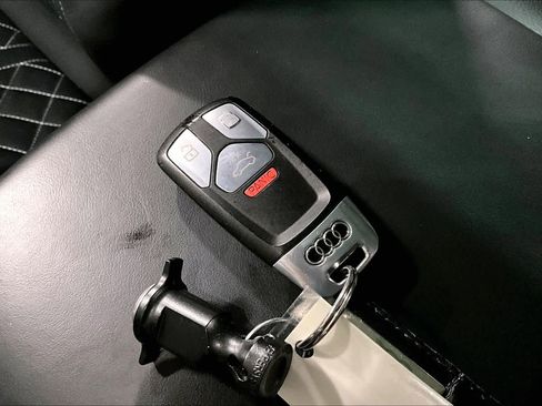 Used 2020 Audi SQ5 Premium Plus w/ Premium Plus Package image 14