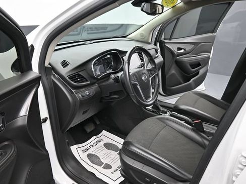 Used 2020 Buick Encore Preferred w/ Safety Package FWD image 20