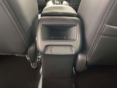 New 2026 Honda HR-V EX-L image 12