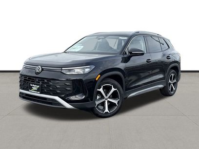 New 2026 Volkswagen Tiguan SE