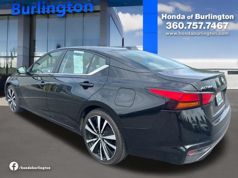 Used 2022 Nissan Altima 2.5 SR FWD image 4
