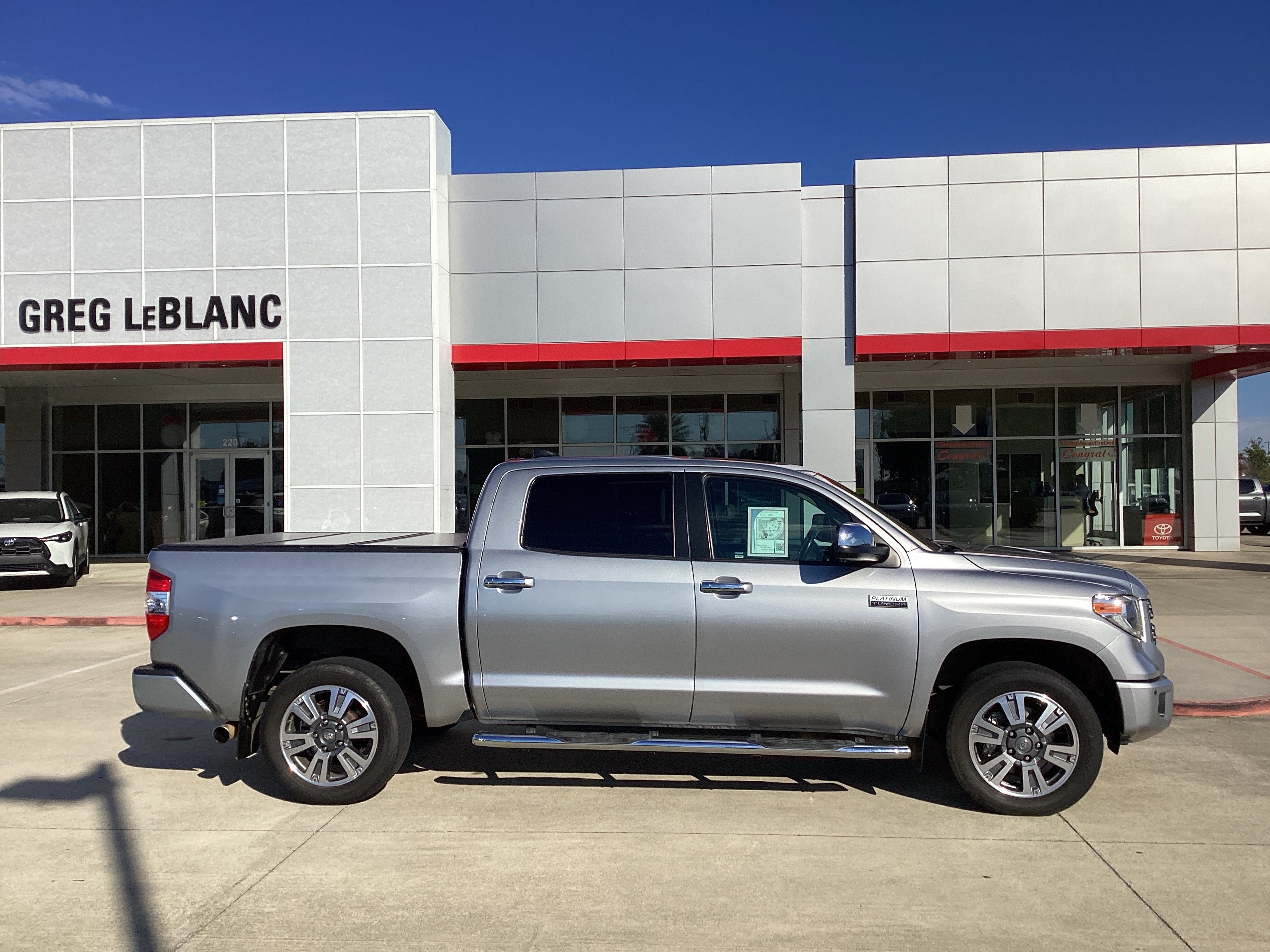 Used 2021 Toyota Tundra Platinum AWD/4WD image 6