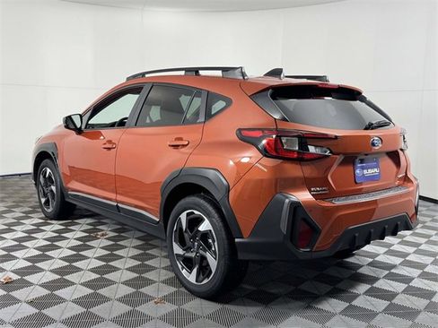 Used 2025 Subaru Crosstrek 2.5i Limited w/ Crosstrek Mirror Package image 8