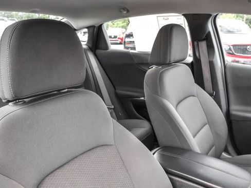 Used 2023 Chevrolet Malibu LT FWD image 37