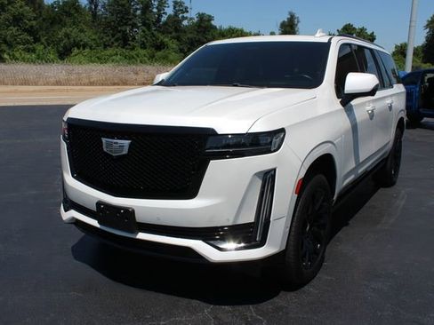 Used 2022 Cadillac Escalade ESV Sport Platinum w/ LPO, ONYX Package image 2