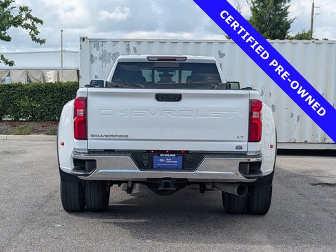 Used 2022 Chevrolet Silverado 3500 LT w/ Convenience Package AWD/4WD image 5
