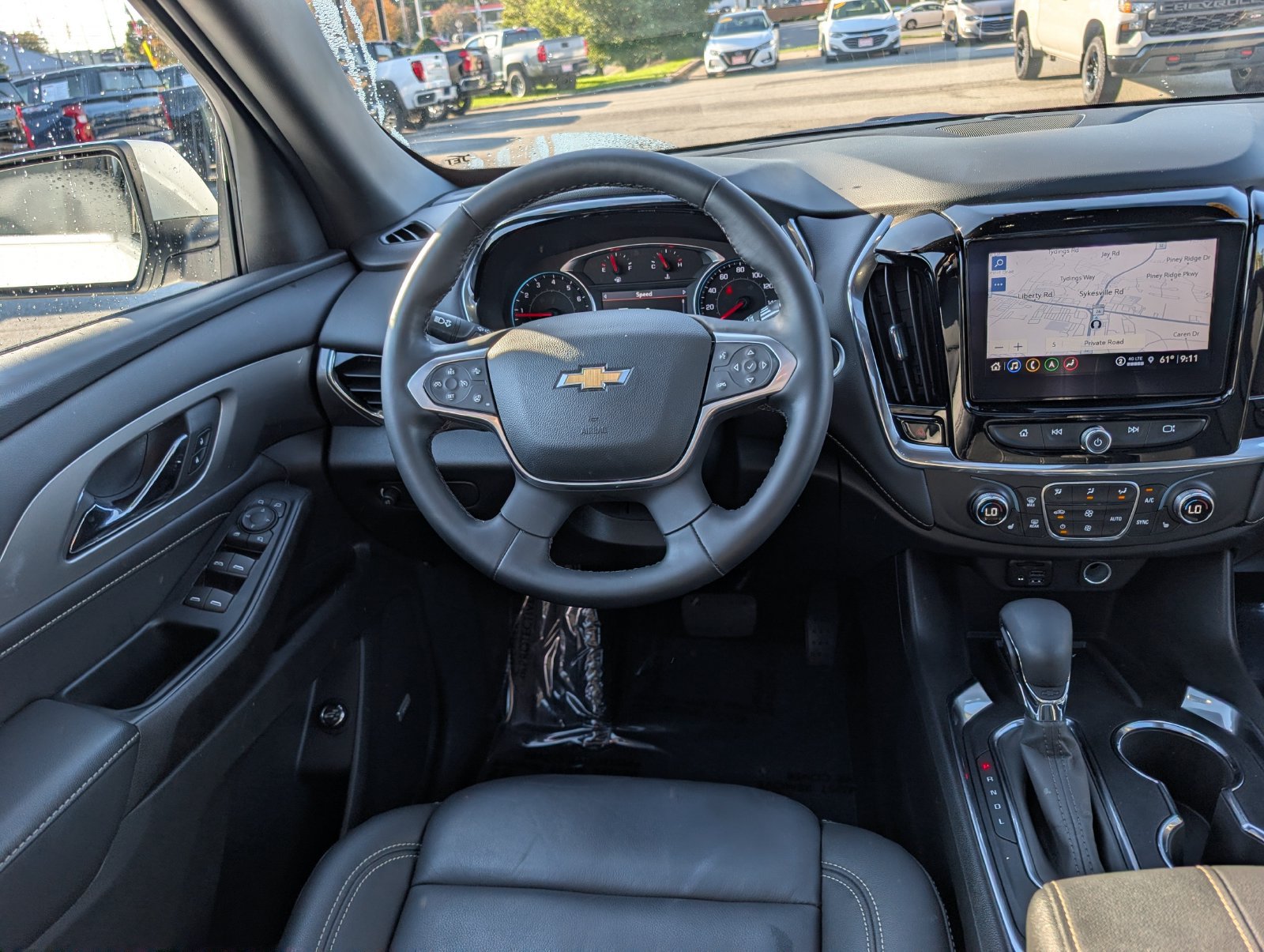 Used 2023 Chevrolet Traverse LT w/ LT Premium Package AWD/4WD image 21