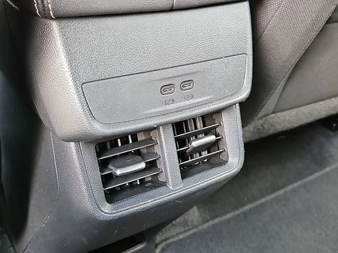 Used 2025 GMC Terrain Elevation FWD image 11