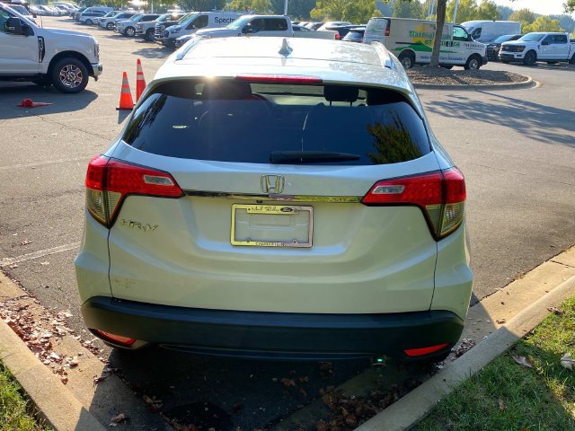 Used 2020 Honda HR-V EX image 30