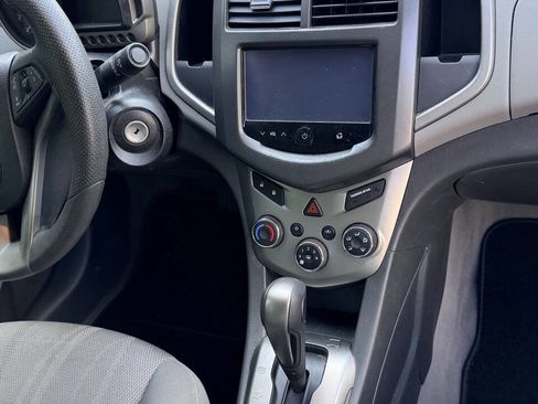 Used 2015 Chevrolet Sonic LT FWD image 4