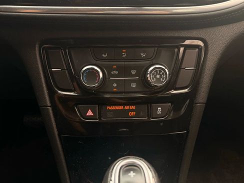 Used 2018 Buick Encore Preferred FWD image 17
