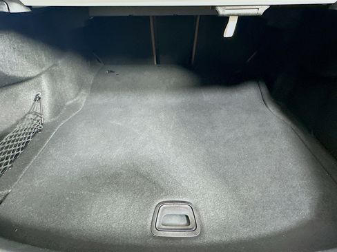 Used 2021 Mercedes-Benz E 350 4MATIC Sedan image 29