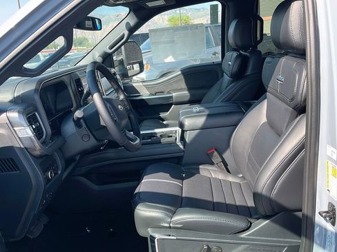 Used 2025 Ford F350 Platinum image 29