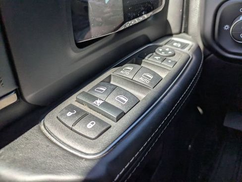 Used 2022 RAM 3500 Limited w/ Towing Technology Group AWD/4WD image 28