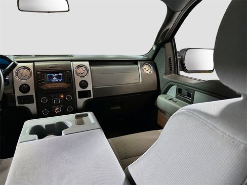 Used 2014 Ford F150 XLT w/ Equipment Group 302A Luxury image 23