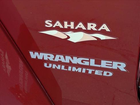 Used 2009 Jeep Wrangler Unlimited Sahara w/ Trailer Tow Group AWD/4WD image 26