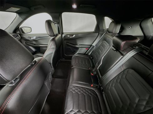 Used 2023 Ford Escape ST-Line Elite w/ Premium Technology Package AWD/4WD image 11