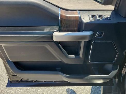 Used 2016 Ford F150 Lariat AWD/4WD image 21