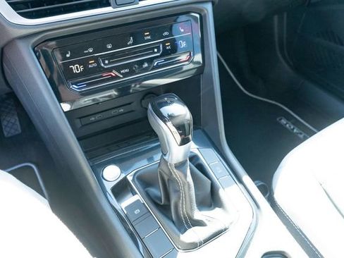 New 2026 Volkswagen Taos SE FWD image 22