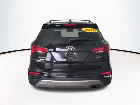 Used 2018 Hyundai Santa Fe Sport FWD image 6