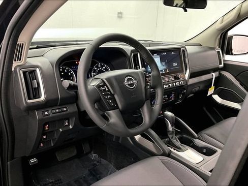 New 2026 Nissan Frontier SV w/ SV Convenience Package RWD image 7