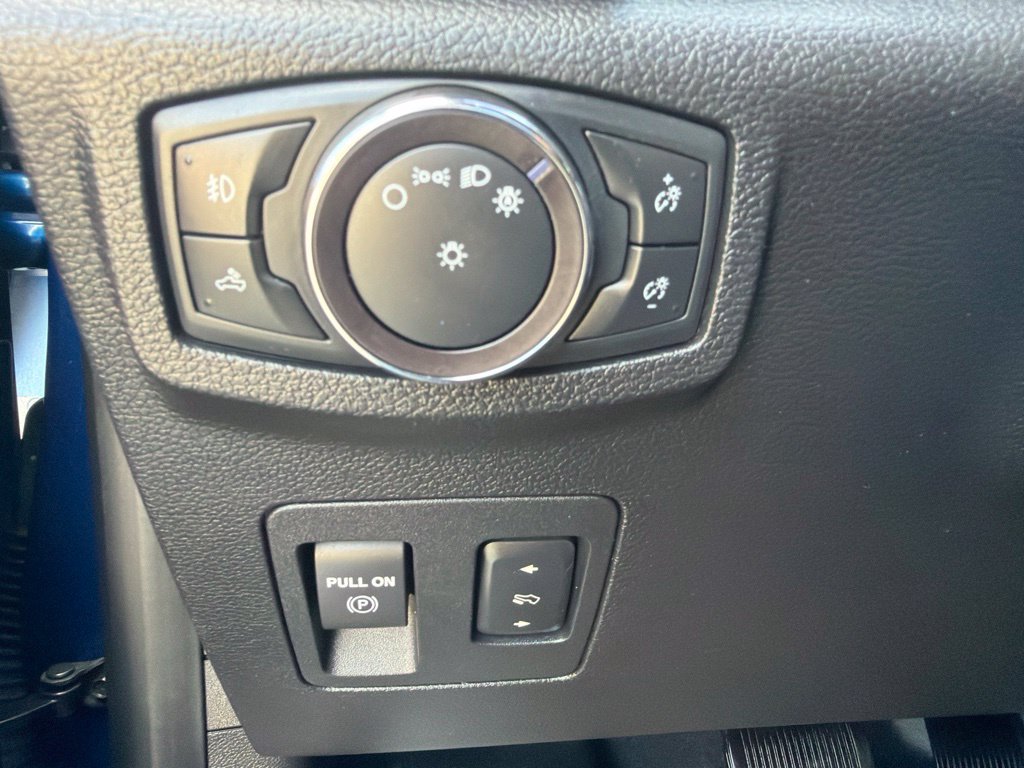 Used 2018 Ford F150 XLT w/ Equipment Group 302A Luxury AWD/4WD image 25