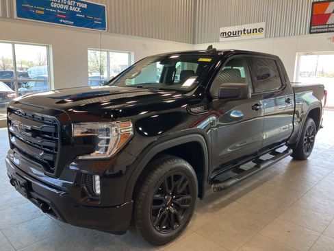 Used 2021 GMC Sierra 1500 Elevation w/ Preferred Package image 1