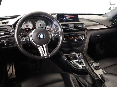 Used 2015 BMW M3 image 2