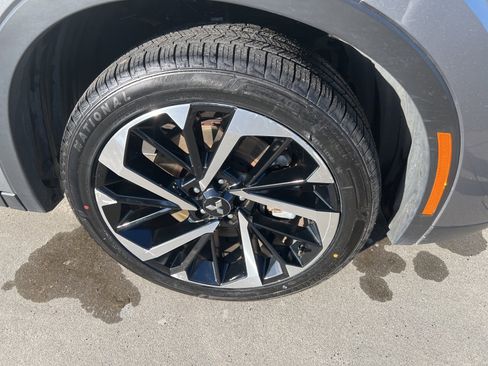 Used 2024 Mitsubishi Outlander SE image 25