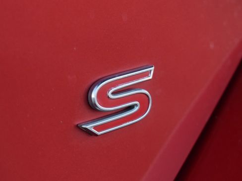 Used 2015 Toyota Corolla S image 5